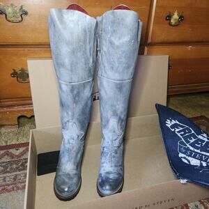 Freebird by Steven Calgary boots in Smoke women's size 6